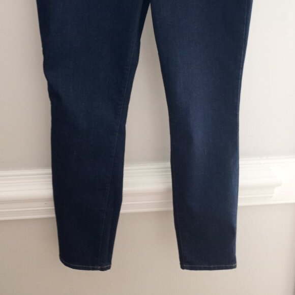 'NYDJ' Skinny Dark wash Jeans Size 14 EUC - Picture 3 of 10
